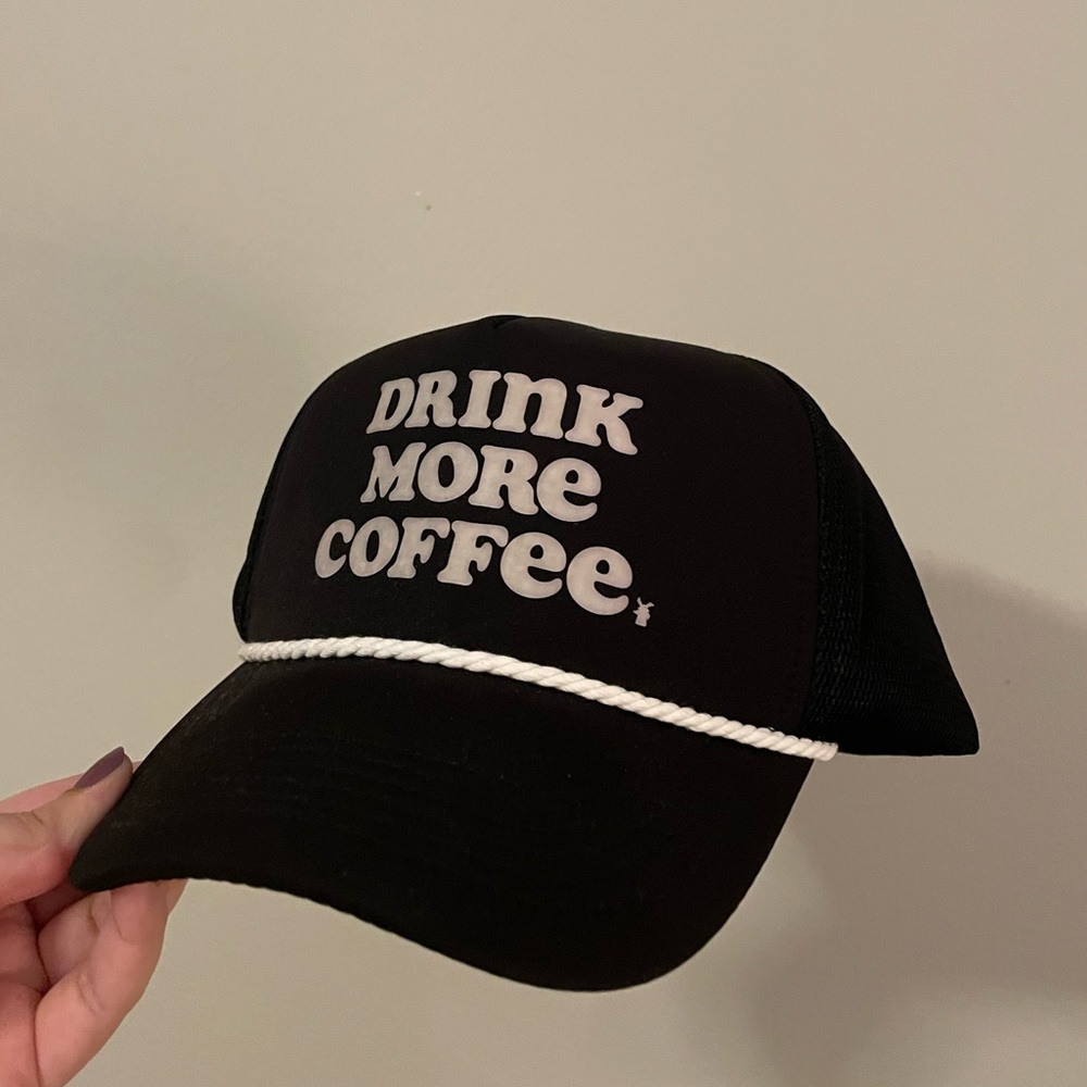 Dutch Bros trucker hat ☕️
